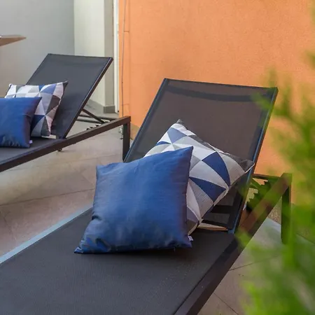 Apartment Luxury Three Bedrooms Silver Near Porec