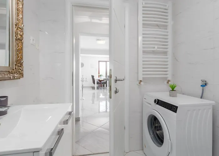 Apartamento Luxury Three Bedrooms Silver Near *